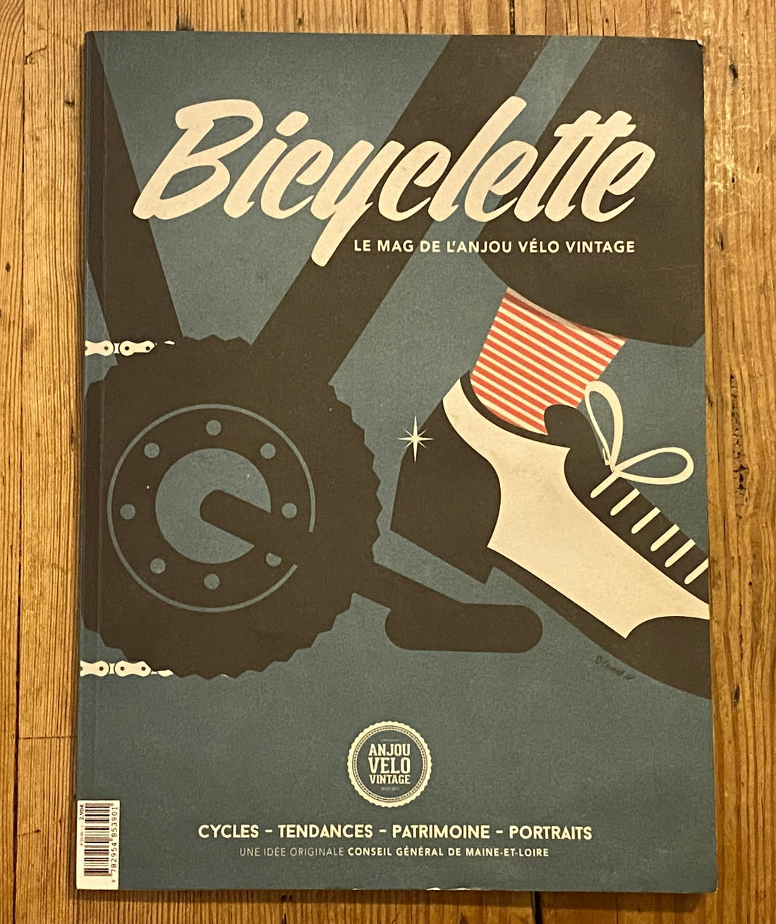 Bicyclette Magazine for Anjou Velo Vintage | Gunn & Co