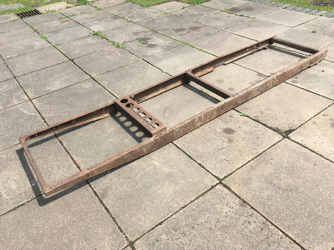 Wanted - Early vintage car chassis.