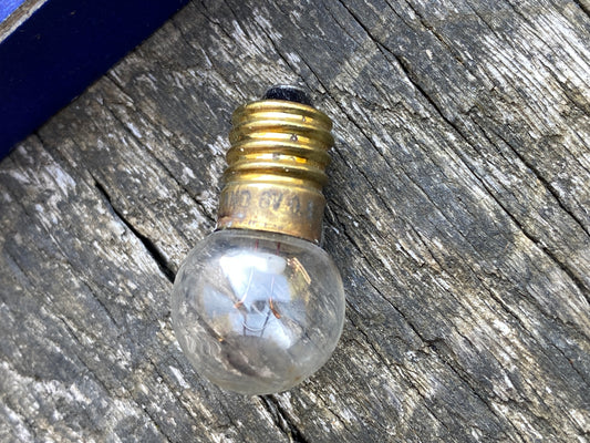 Original Bicycle Dynamo Bulbs. 6v x 0.3a. Made in England.