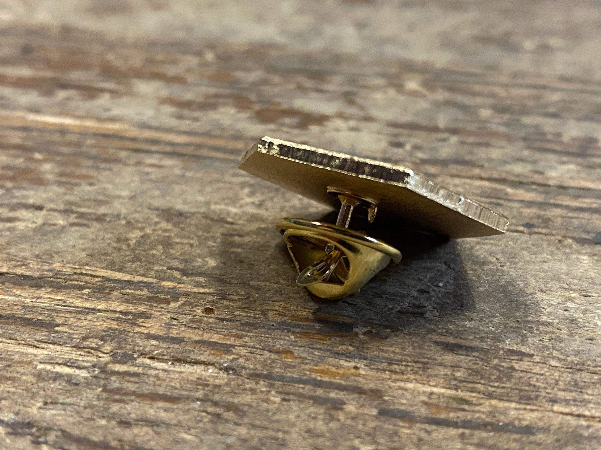 Gunn & Co Gold And Black Enamel Lapel Pin Badge. Badge