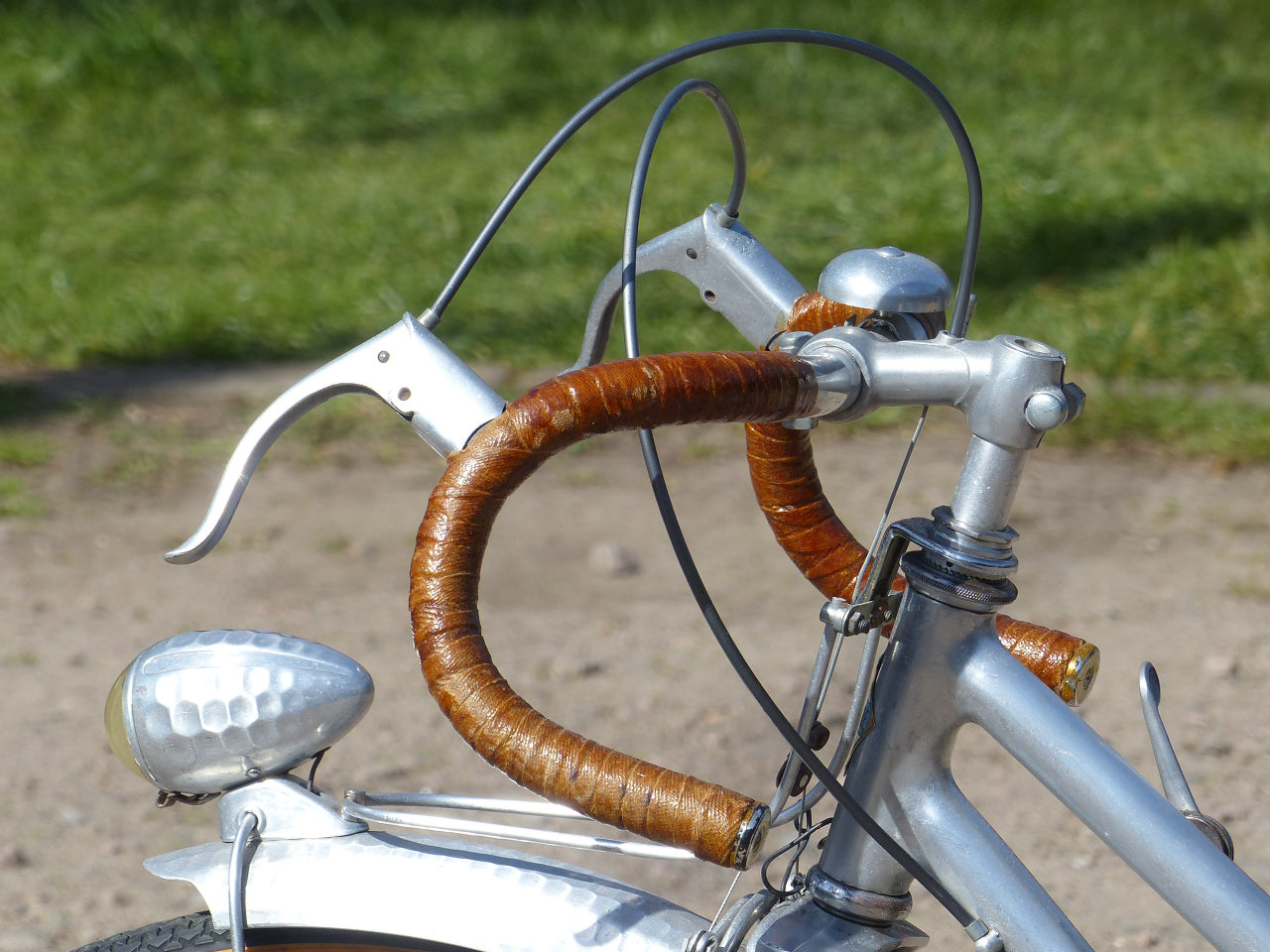 c.1942 Barra Ladies Aluminium French Bicycle.
