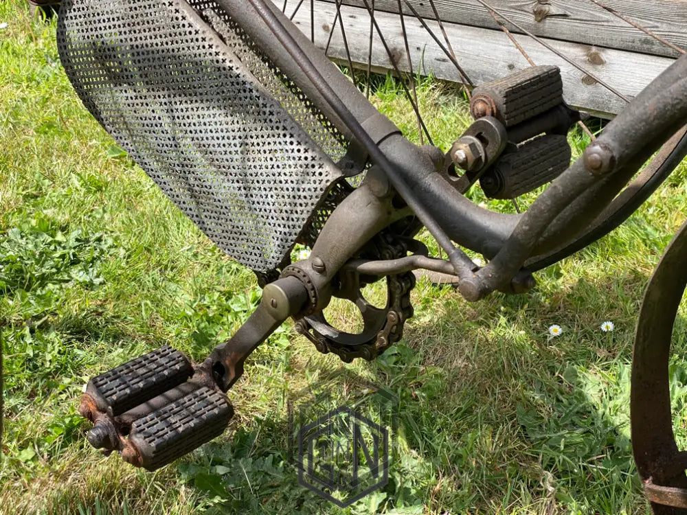 c.1887 Coventry Machinists Company Solid Tyre Tricycle - £4900 Tricycle