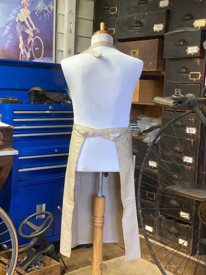 Gunn And Co Workshop Cotton Apron back